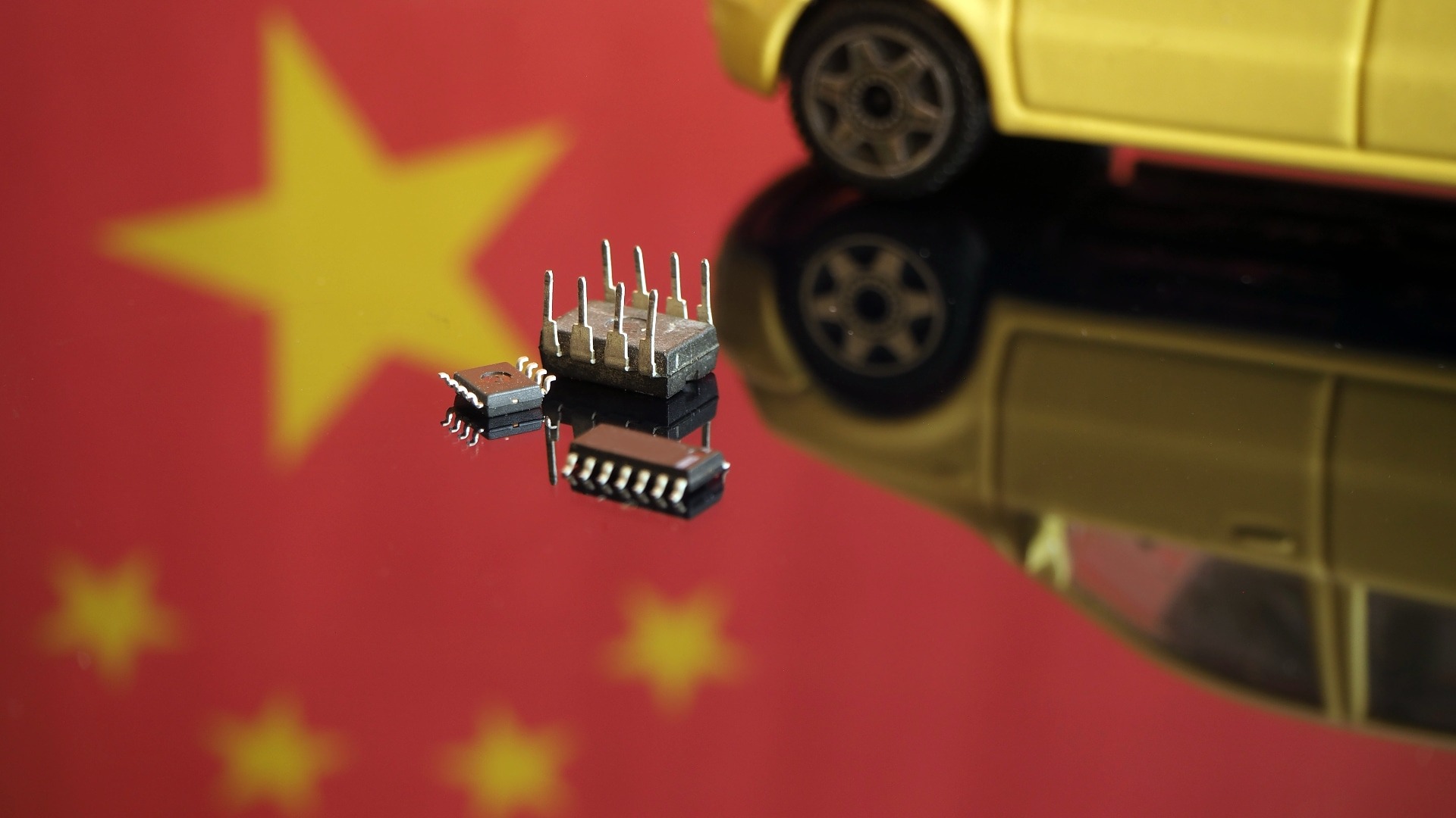 Vårt perspektiv: U.S. Automotive Industry's Reliance on Chinese Hardware Components